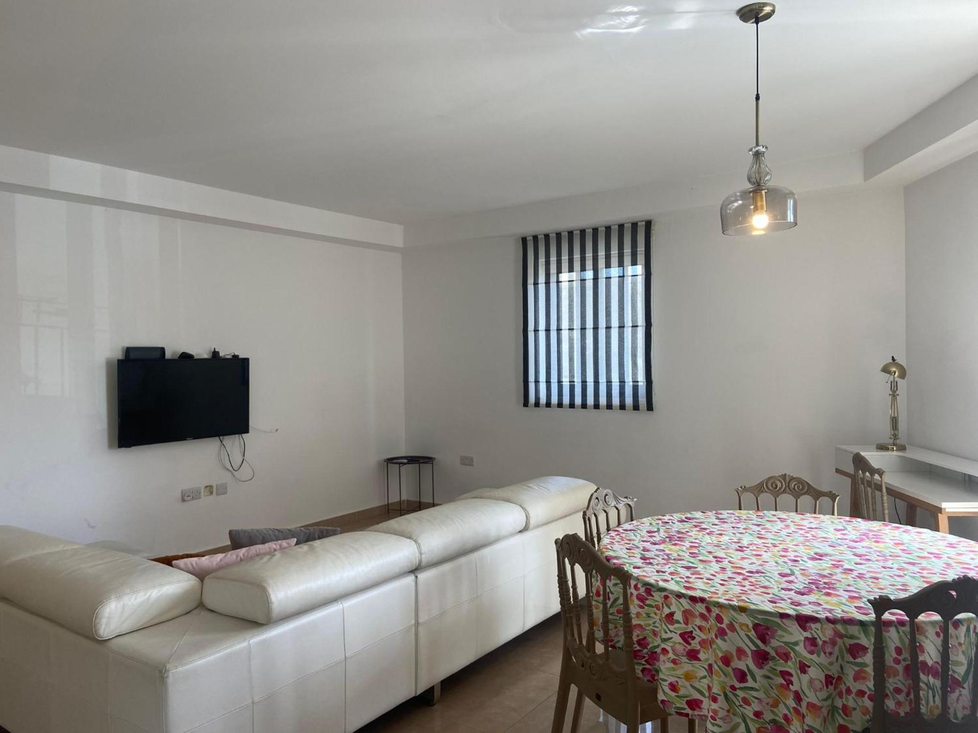 Cozy 2 Bedroom Apartment Near Seafront Gzira Exterior foto